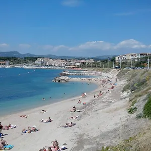 appartement-proche-de-la-mer-avec-terrasse.fr-provencehotel.com/
